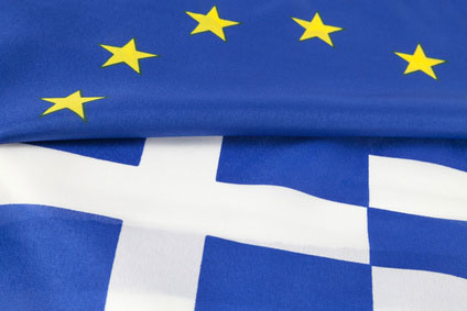 Drapeaux de la Grèce et de l'Union Européenne Drapeaux de la Grèce et de l'Union Européenne
