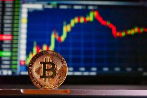 Bitcoin a intrat în zona de pericol / Cel mai scăzut preț de la începutul anului
