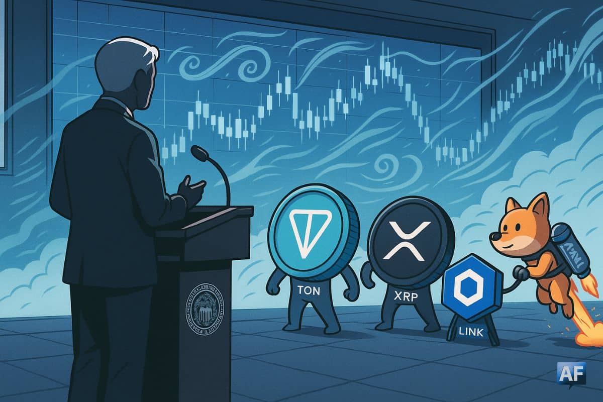 Silhouette de Jerome Powell face à un mur d’écrans tandis que TON, XRP et LINK tiennent bon dans le vent macro, avec Maxidoge qui décolle en outsider au jetpack.